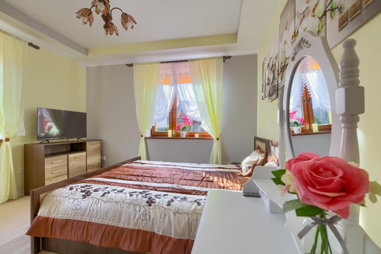 Apartamenty U Romana Tylicz Exteriör bild